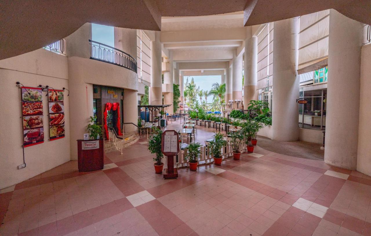 Seaview Deluxe Studio Couples Room S Tanjung Bungah (Penang) Exterior photo